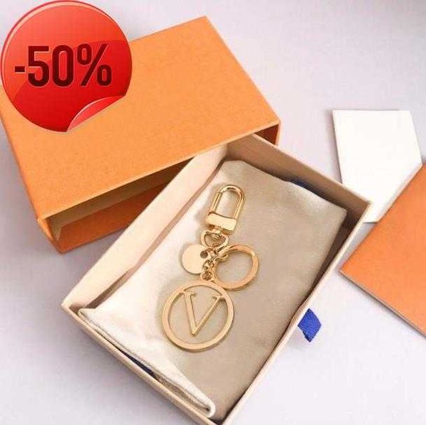 keychains lanyards fashion keychain key buckle letters design handmade leather men women bag pendants 6 option ss, Silver
keychains lanyards fashion keychain key buckle letters design handmade leather men women bag pendants 6 option ss, Silver