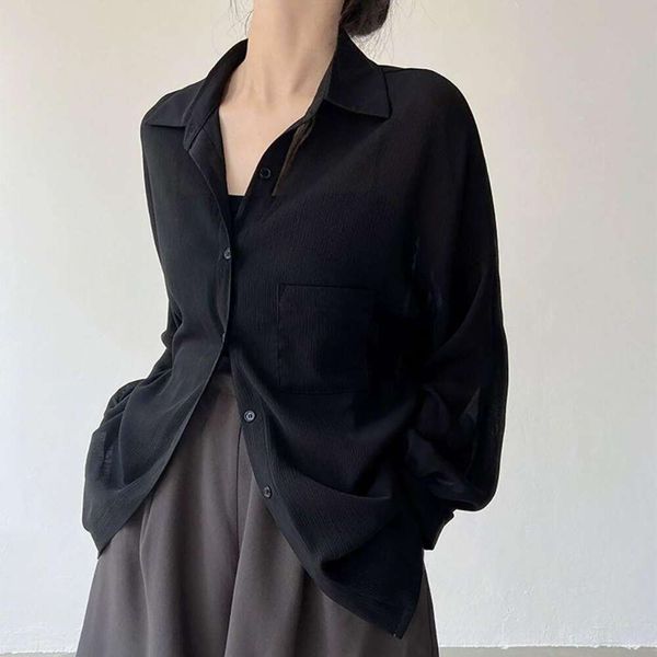 casual and hearty black sunblock shirt for women summer chiffon thin short design long sleeved, White
casual and hearty black sunblock shirt for women summer chiffon thin short design long sleeved, White