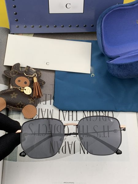 fasion designer sunglasses classic popularity eyeglasses luxury trendy beach beach street p metal full frame for woman mix color optional wi, White;black
fasion designer sunglasses classic popularity eyeglasses luxury trendy beach beach street p metal full frame for woman mix color optional wi, White;black
