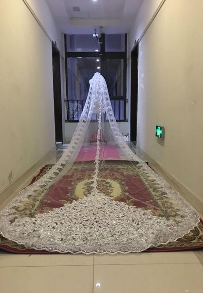 bling bling sequins beads wedding veils appliques lace edge crystals 1t with comb bridal veils custommade long 5m real work1994908, Black
bling bling sequins beads wedding veils appliques lace edge crystals 1t with comb bridal veils custommade long 5m real work1994908, Black