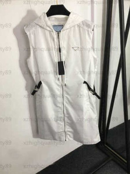 designer dress women clothes summer lady windbreaker jacket side safety button waist cinching sleeveless hood dresses jackets fashion design, Black;gray
designer dress women clothes summer lady windbreaker jacket side safety button waist cinching sleeveless hood dresses jackets fashion design, Black;gray