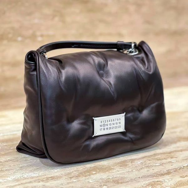 genuine leather womens designer travel bag luxury margiela chain shoulder hobo bags handle totes crossbody hand bag mens fashion 7a quality
genuine leather womens designer travel bag luxury margiela chain shoulder hobo bags handle totes crossbody hand bag mens fashion 7a quality