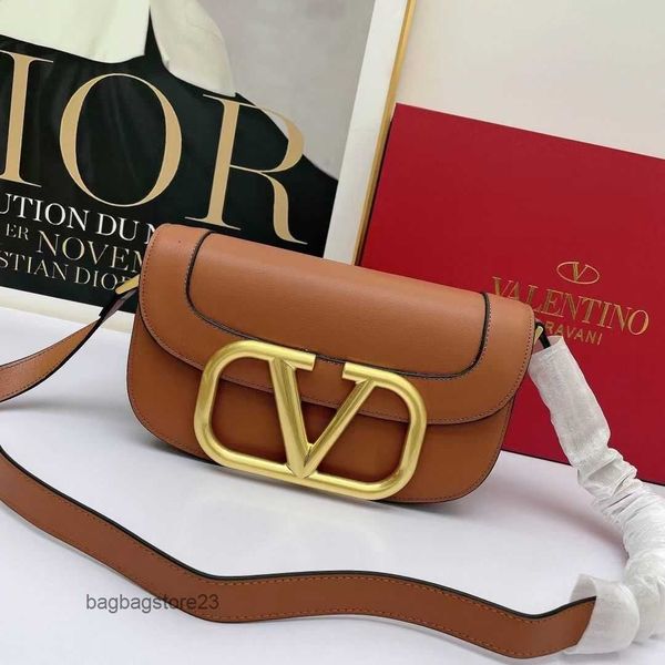 buckle mini valentiino flap bags lady square designer bag high cowhide beauty saddle small with large metal one shoulder crossbody women
buckle mini valentiino flap bags lady square designer bag high cowhide beauty saddle small with large metal one shoulder crossbody women