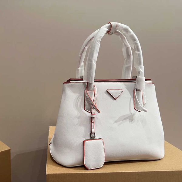 large tote bag designer travel bag big purses handbags girl fashion handbag work shoulder tote women luxurys designers bags totes 230811
large tote bag designer travel bag big purses handbags girl fashion handbag work shoulder tote women luxurys designers bags totes 230811