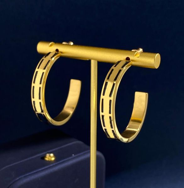 designer bracelet for women hoop earring mens gold bangle fashion love f bracelets studs luxury wedding jewelry hoops with box 2201581883, Silver
designer bracelet for women hoop earring mens gold bangle fashion love f bracelets studs luxury wedding jewelry hoops with box 2201581883, Silver