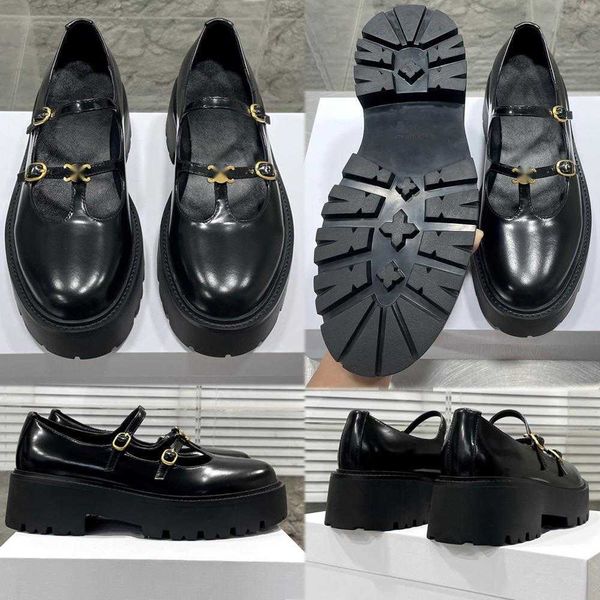 bulky babies triomphe in polished bull black upper with arc de triomphe autumn classics series womens platform single shoe cowhide leather d
bulky babies triomphe in polished bull black upper with arc de triomphe autumn classics series womens platform single shoe cowhide leather d