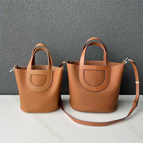 women's fashion chain shoulder bucket bag luxury designer handbags woman classics cross body shoulders polychrome clutch totes hobo pur
women's fashion chain shoulder bucket bag luxury designer handbags woman classics cross body shoulders polychrome clutch totes hobo pur