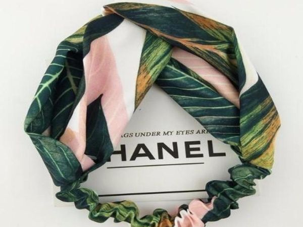 summer bohemian style hairbands print headbands women 2019 cross knot bandanas women hair accessories7026458, Black;brown
summer bohemian style hairbands print headbands women 2019 cross knot bandanas women hair accessories7026458, Black;brown