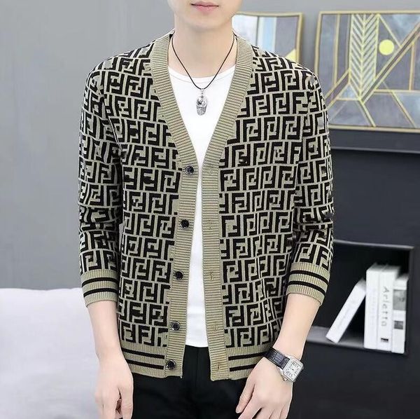 luxury mens sweaters designer sweater knitted cardigan pocket long-sleeved fashion knitwear shirts couple sweater coat, White;black
luxury mens sweaters designer sweater knitted cardigan pocket long-sleeved fashion knitwear shirts couple sweater coat, White;black