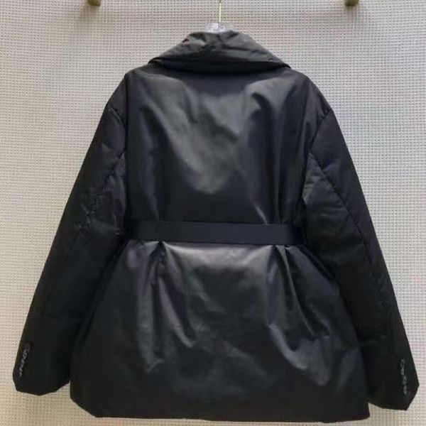 designer jacket leather motorcycle down jackets designer style triangle badge high-end men's and women's jacket black with loose s
designer jacket leather motorcycle down jackets designer style triangle badge high-end men's and women's jacket black with loose s