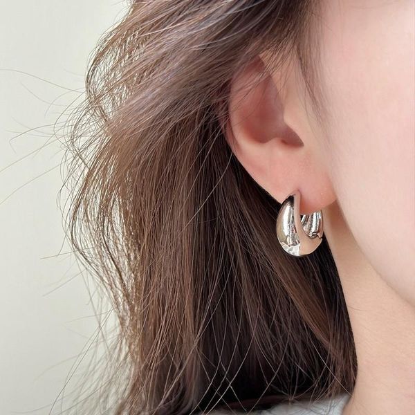designer earring woman womens earring drop earring letter design earrings circle simple earring leather nickel earring 2023 designer earring, Golden;silver
designer earring woman womens earring drop earring letter design earrings circle simple earring leather nickel earring 2023 designer earring, Golden;silver