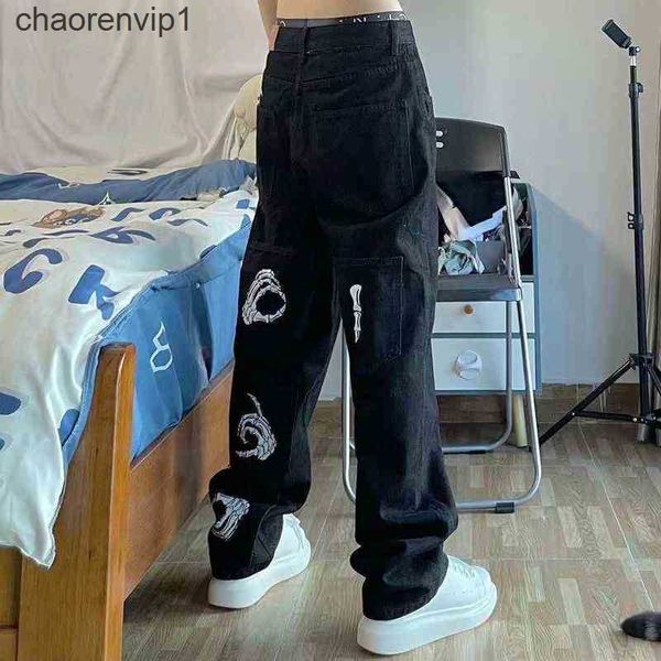 2022 dark streetwear skull hand print black hip hop men baggy jeans pants multiple pockets straight loose denim trousers spodnie t220726, Blue
2022 dark streetwear skull hand print black hip hop men baggy jeans pants multiple pockets straight loose denim trousers spodnie t220726, Blue
