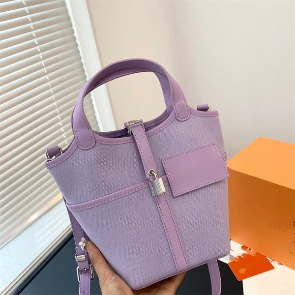 women's classic canvas purse fashion designer crossbody bag women's shoulder bag luxury tote bag mini basket size 15cm
women's classic canvas purse fashion designer crossbody bag women's shoulder bag luxury tote bag mini basket size 15cm
