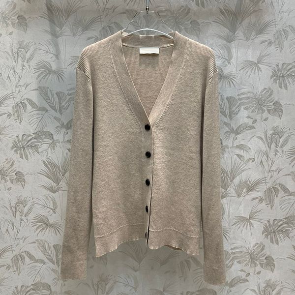 2023 new design women's solid color casual knitwear gentle daily ladies wool knits fit soft versatile dating party clothes luxury cloth, White
2023 new design women's solid color casual knitwear gentle daily ladies wool knits fit soft versatile dating party clothes luxury cloth, White