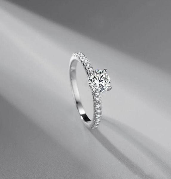 s925 sterling silver platinumplated square sparkling diamond ring light luxury highquality wedding engagement female jewelry2271274, Golden;silver
s925 sterling silver platinumplated square sparkling diamond ring light luxury highquality wedding engagement female jewelry2271274, Golden;silver