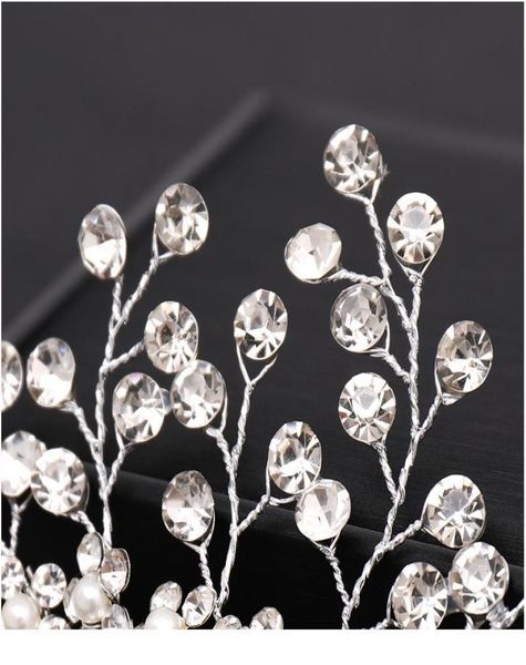 silver color rhinestone hair comb floral head piece pearl wedding hair comb clip crystal bridal hairpin jewelry hair a jllwgo5403027
silver color rhinestone hair comb floral head piece pearl wedding hair comb clip crystal bridal hairpin jewelry hair a jllwgo5403027