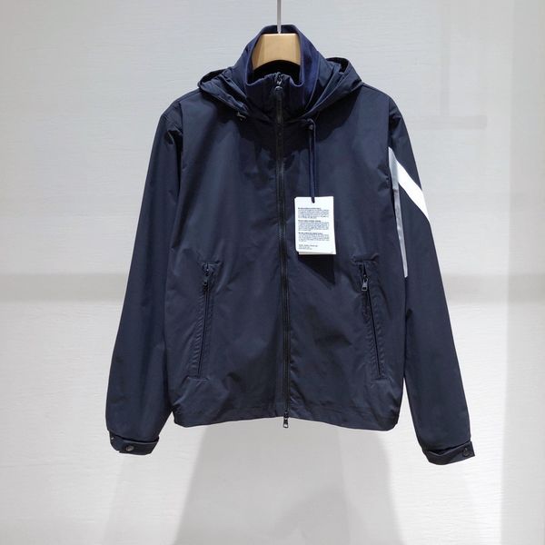 mens jackets spring and summer man leisure jacket arm m letter adjustable cap double threaded collar navy blue sizes 15 230810, Black;brown
mens jackets spring and summer man leisure jacket arm m letter adjustable cap double threaded collar navy blue sizes 15 230810, Black;brown