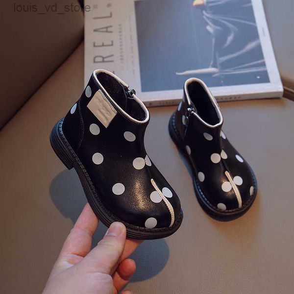 autumn girls leather boots little princess dots print short boots baby cute soft autumn shoes children single boots t230811, Black;grey
autumn girls leather boots little princess dots print short boots baby cute soft autumn shoes children single boots t230811, Black;grey