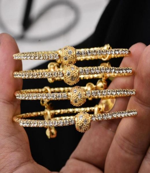 bangle 4pcsset 24k gold color dubai wedding bangles for women micro inlay jewelry nigeria bracelets party gifts4859034, Black
bangle 4pcsset 24k gold color dubai wedding bangles for women micro inlay jewelry nigeria bracelets party gifts4859034, Black