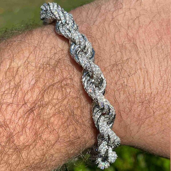 men's 10mm rapper iced out simulated diamond s925 sterling silver cuban link chains moissanite hip hop rope bracelet
men's 10mm rapper iced out simulated diamond s925 sterling silver cuban link chains moissanite hip hop rope bracelet