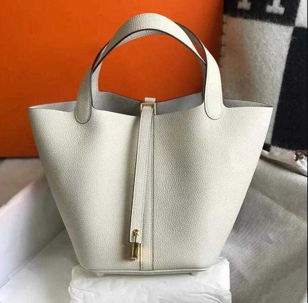 7a picotin lock bag women purse tote bucket bags handmade luxury designer handbags classic fashion togo leather canvas shopping retro h
7a picotin lock bag women purse tote bucket bags handmade luxury designer handbags classic fashion togo leather canvas shopping retro h