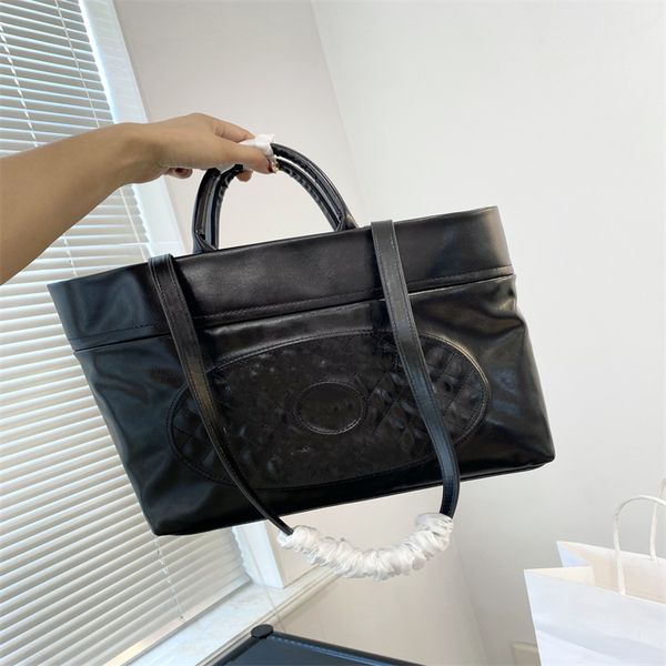 designer luxury evening bags cross-body shoulder genuine leather large capacity wandering tote bag
designer luxury evening bags cross-body shoulder genuine leather large capacity wandering tote bag