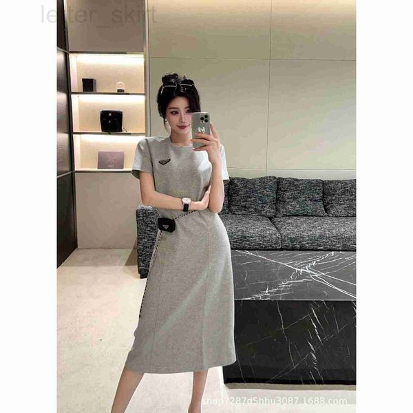 basic & casual dresses designer 23 summer new chest triangle decoration long t dress style op simple and elegant 67i5, Black;gray
basic & casual dresses designer 23 summer new chest triangle decoration long t dress style op simple and elegant 67i5, Black;gray