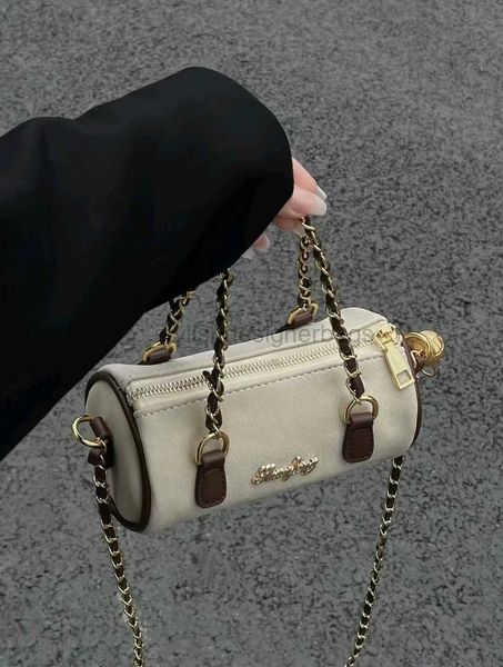 cross body suede soft face handbag for women with a high-end feel niche diamond grid chain cylinder bag rice brown color contrast crossbody
cross body suede soft face handbag for women with a high-end feel niche diamond grid chain cylinder bag rice brown color contrast crossbody