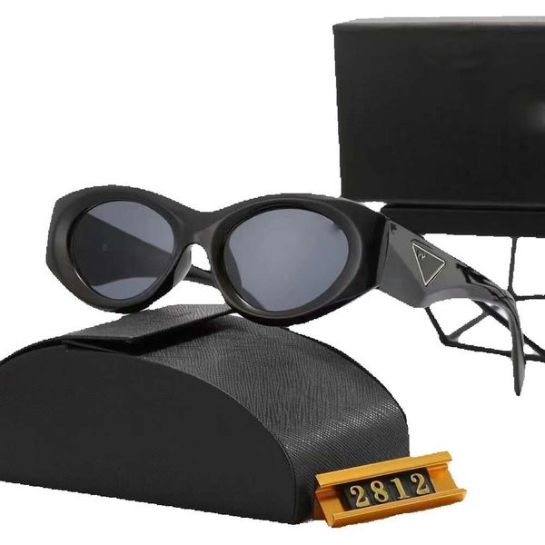 designer fashion designer sunglasses goggle beach sun glasses for man woman 7 color with box elliptical pilot looks good, White;black
designer fashion designer sunglasses goggle beach sun glasses for man woman 7 color with box elliptical pilot looks good, White;black