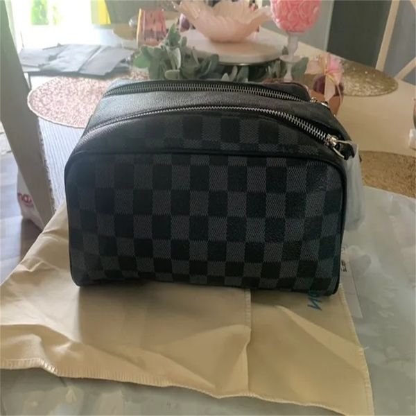 new luxury designer bags men travelling toilet bag fashion design women wash bag large capacity cosmetic bags makeup toiletry bag pouch
new luxury designer bags men travelling toilet bag fashion design women wash bag large capacity cosmetic bags makeup toiletry bag pouch