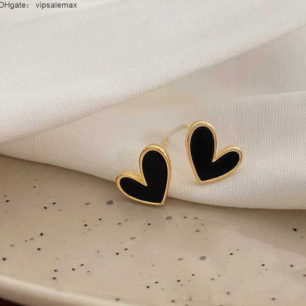 cute korean black heart earrings bling zircon stone gold color stud earring for women fashion jewelry 2023 new gift, Golden
cute korean black heart earrings bling zircon stone gold color stud earring for women fashion jewelry 2023 new gift, Golden