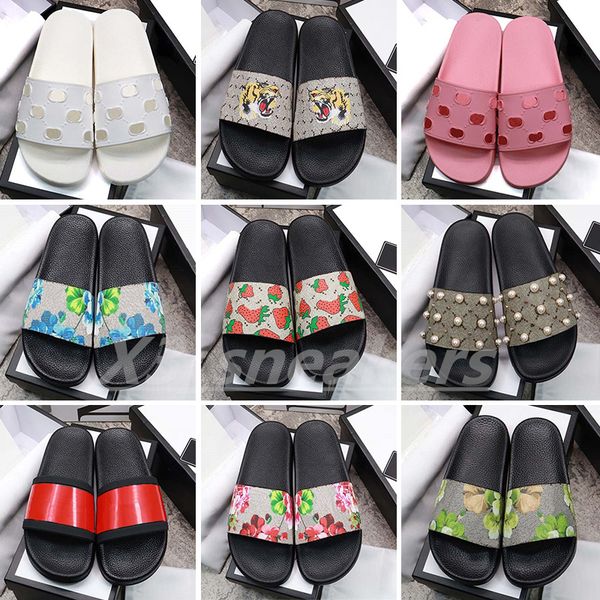 2023 platform designer rubber slides sandal floral brocade fashion mens gear bottoms flip flops slippers striped womens sandals flat heels l
2023 platform designer rubber slides sandal floral brocade fashion mens gear bottoms flip flops slippers striped womens sandals flat heels l