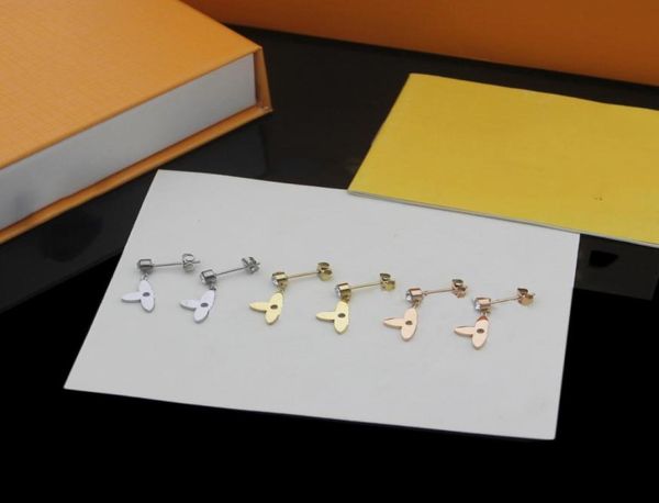 designer earrings new charm fashion monogram with diamonds womens simple flower letter jewelry and unrestrained attitude char687369548333, Golden
designer earrings new charm fashion monogram with diamonds womens simple flower letter jewelry and unrestrained attitude char687369548333, Golden