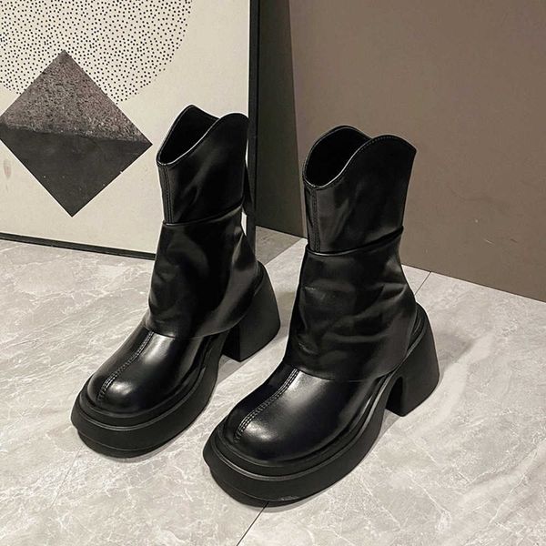 2023 autumn/winter new fashion spicy girl style matsuke thick sole short barrel horseshoe boots korean version slim leg martin boots 230811, Black
2023 autumn/winter new fashion spicy girl style matsuke thick sole short barrel horseshoe boots korean version slim leg martin boots 230811, Black