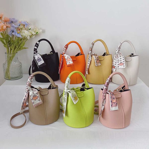 picotin lock bags for women of brand h ermes handheld bag 2023 new trendy and fashionable womens version bucket niche design with real logo
picotin lock bags for women of brand h ermes handheld bag 2023 new trendy and fashionable womens version bucket niche design with real logo