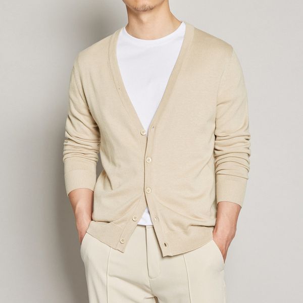 mens sweaters cardigan male solid color knitted sweater autumn winter cotton men casual home buttons cardigans mens coat 230811, White;black
mens sweaters cardigan male solid color knitted sweater autumn winter cotton men casual home buttons cardigans mens coat 230811, White;black