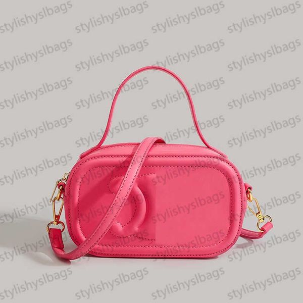 designer bag luxury bag small square bag crossbody bag the shoulder strap is adjustable and removable zipper bag women handbag casual bag st
designer bag luxury bag small square bag crossbody bag the shoulder strap is adjustable and removable zipper bag women handbag casual bag st