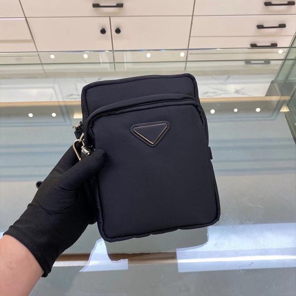 mini fashion phone bag designer bag mens and womens classic nylon shoulder bag multi-function wallet card bag 2na011
mini fashion phone bag designer bag mens and womens classic nylon shoulder bag multi-function wallet card bag 2na011