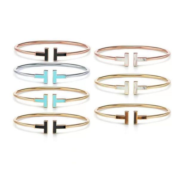 classic brand men women cuff bracelet european fashion couple t bracelet luxury designer stainless steel jewelry christmas gift8672533, White
classic brand men women cuff bracelet european fashion couple t bracelet luxury designer stainless steel jewelry christmas gift8672533, White