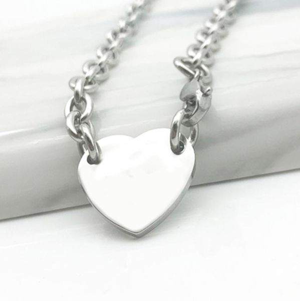 19mm round heart bracelets couple stainless steel fashion link chain couple jewelry gift for girlfriend christmas valentine day ac1871711, Black
19mm round heart bracelets couple stainless steel fashion link chain couple jewelry gift for girlfriend christmas valentine day ac1871711, Black
