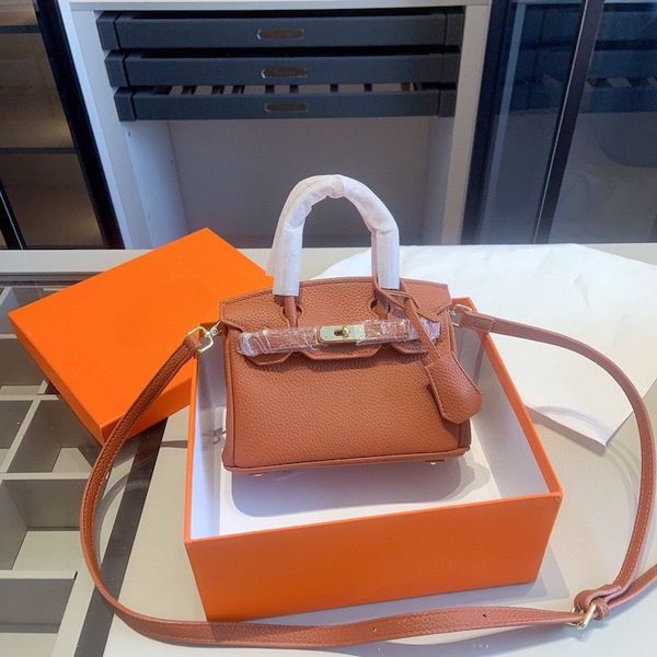 crossbody bag luxury designer birkin bag trapstar bag woman makeup handbag alma bb coin shoulder bags classic lychee pattern cowhide totes b
crossbody bag luxury designer birkin bag trapstar bag woman makeup handbag alma bb coin shoulder bags classic lychee pattern cowhide totes b