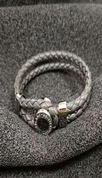 fashion men classical genuine leather bracelets made of stainless steel setting agate stone length 2050cm no with box3074484, Black
fashion men classical genuine leather bracelets made of stainless steel setting agate stone length 2050cm no with box3074484, Black