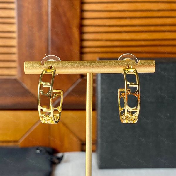 elegant designer stud earring hollowed out letter hoops diamond pendant earrings women designer jewelry gold ear ring 925 silver studs g-5, Golden;silver
elegant designer stud earring hollowed out letter hoops diamond pendant earrings women designer jewelry gold ear ring 925 silver studs g-5, Golden;silver