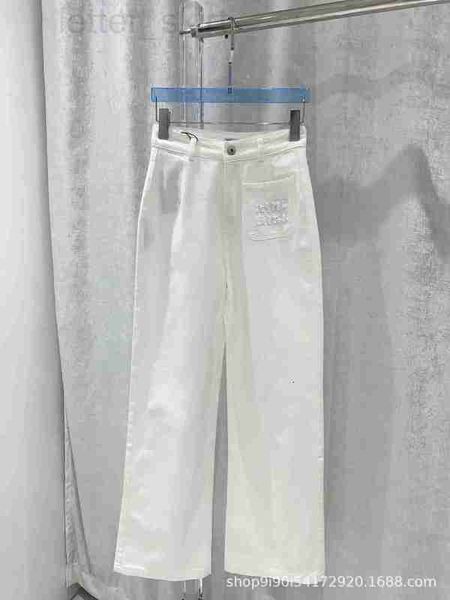 women's pants & capris designer 23 spring/summer new pocket sticker embroidery letter decoration high waist straight tube denim clean a, Black;white
women's pants & capris designer 23 spring/summer new pocket sticker embroidery letter decoration high waist straight tube denim clean a, Black;white