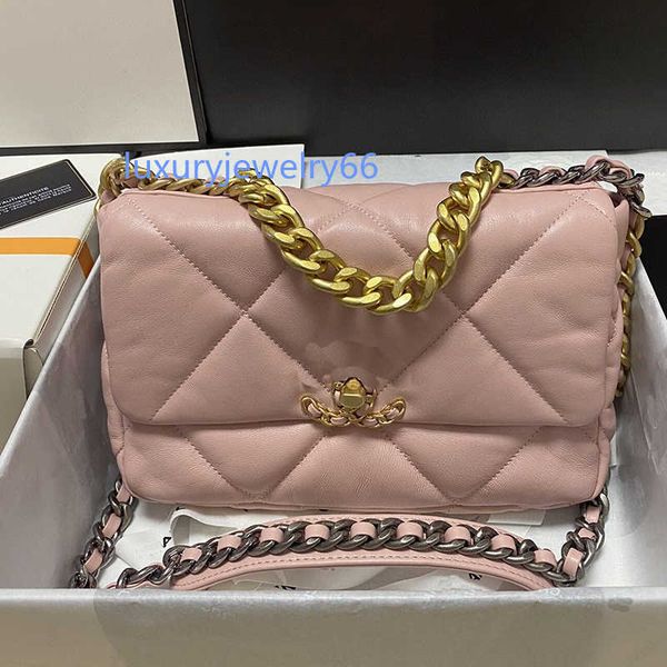 10a pink designer tote bag handbag luxury crossbody bags chain shoulder purse women real leather classic cc 19 flap the totes clutch wallet
10a pink designer tote bag handbag luxury crossbody bags chain shoulder purse women real leather classic cc 19 flap the totes clutch wallet