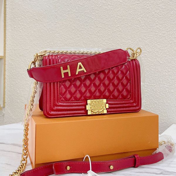 8 colors women designer medium boy flap bag carved letters gold metal hardware chain and adjustable leather strap crossbody shoulder handbag
8 colors women designer medium boy flap bag carved letters gold metal hardware chain and adjustable leather strap crossbody shoulder handbag