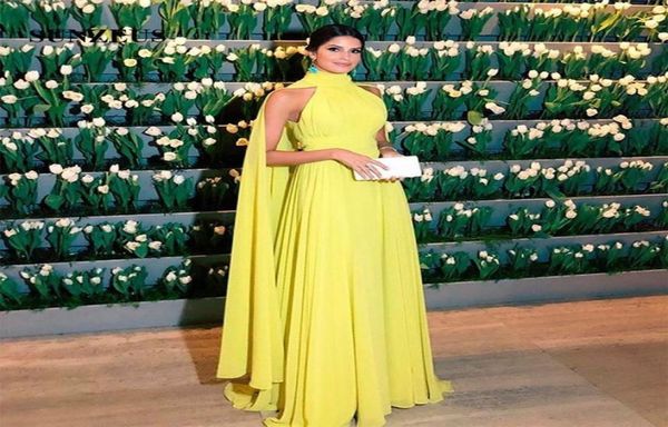 2020 new bridesmaids dresses high neck long women party dress with cape chiffon wedding guest dress1486121, White;pink
2020 new bridesmaids dresses high neck long women party dress with cape chiffon wedding guest dress1486121, White;pink