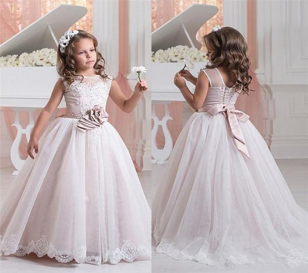 spring flower girl dresses sheer appliqued jewel baby girl children party dress sweep train gowns for communion with bow3134150, White;blue
spring flower girl dresses sheer appliqued jewel baby girl children party dress sweep train gowns for communion with bow3134150, White;blue
