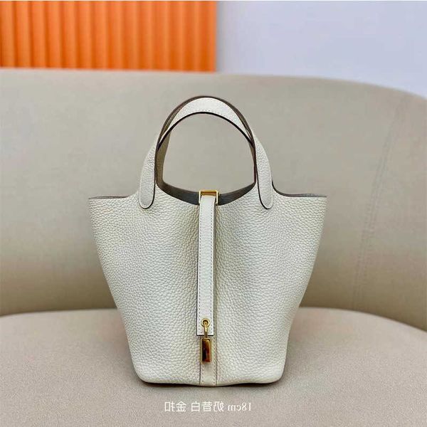 handmade wax line vegetable basket children's bag carrying bucket new lychee tc cow leather hand
handmade wax line vegetable basket children's bag carrying bucket new lychee tc cow leather hand