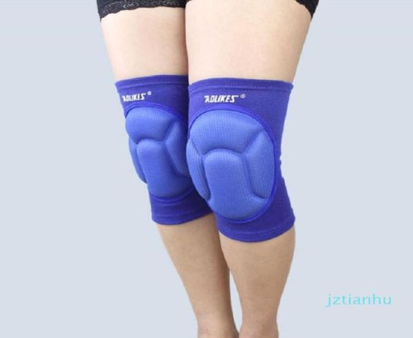 one pair thickening football volleyball extreme sports knee pads brace support protect cycling knee protector kneepad 34226978967583
one pair thickening football volleyball extreme sports knee pads brace support protect cycling knee protector kneepad 34226978967583